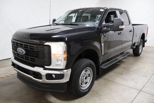 new 2025 Ford F-350 car, priced at $60,130
