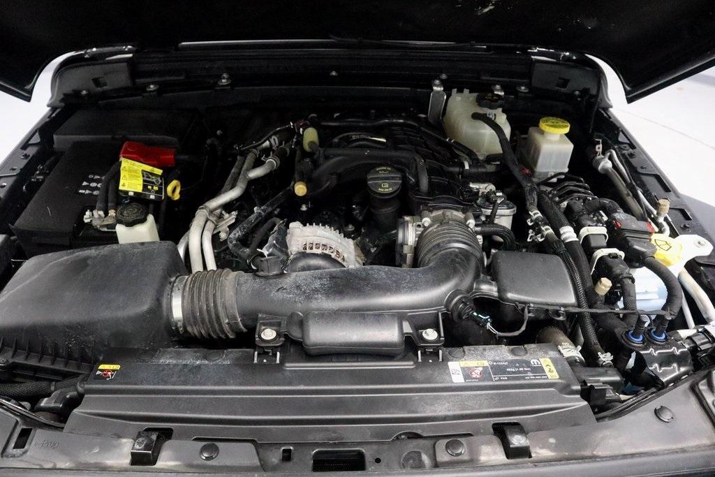 used 2023 Jeep Gladiator car, priced at $28,111