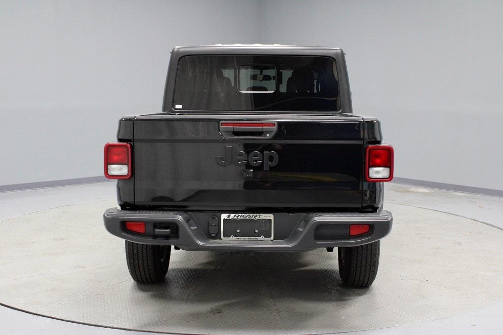 used 2023 Jeep Gladiator car, priced at $27,365