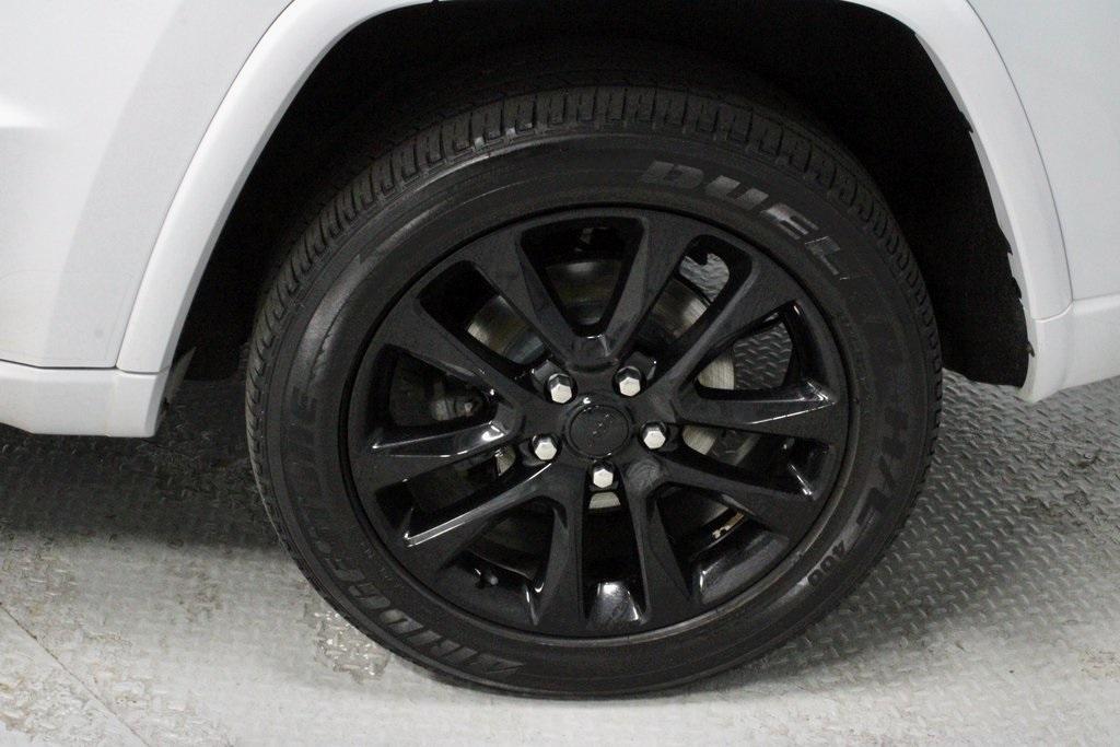 used 2020 Jeep Grand Cherokee car, priced at $18,539