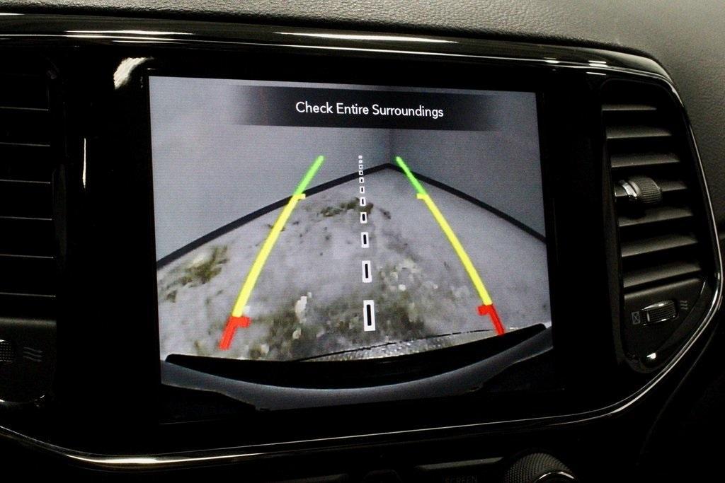used 2020 Jeep Grand Cherokee car, priced at $18,539