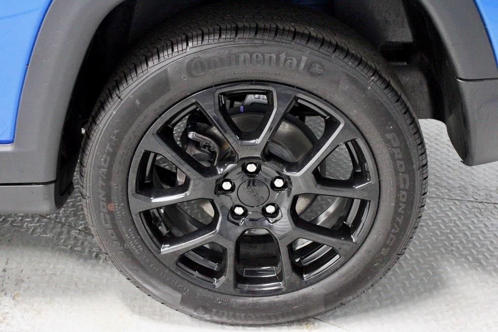 used 2024 Jeep Compass car, priced at $23,898