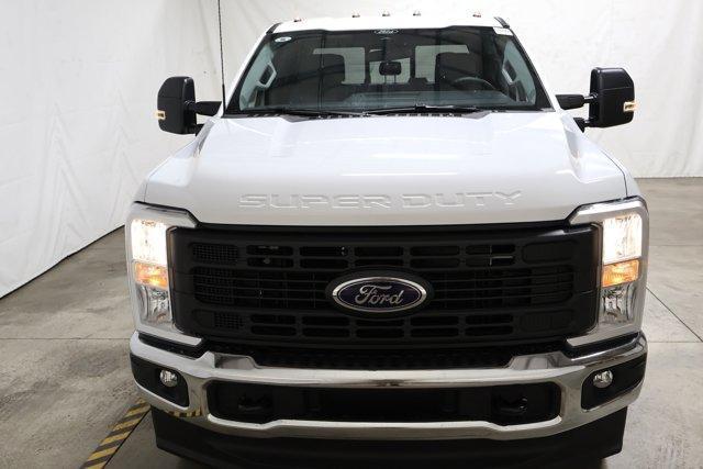 new 2025 Ford F-350 car, priced at $57,760
