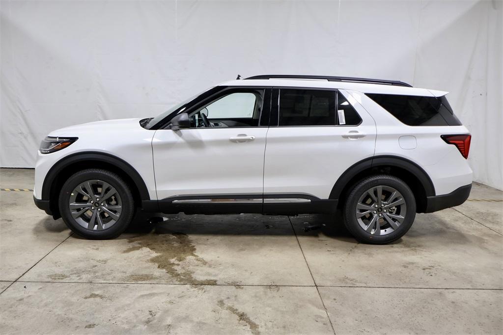 new 2025 Ford Explorer car, priced at $51,750