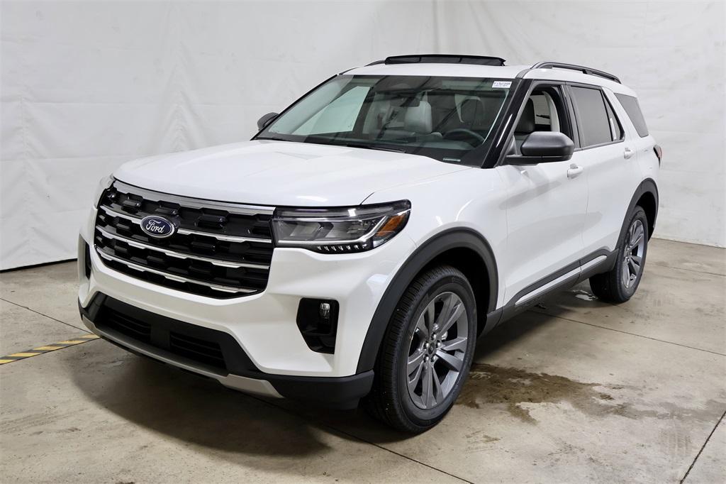 new 2025 Ford Explorer car, priced at $51,750
