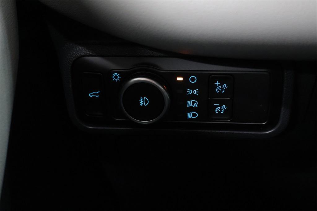 new 2025 Ford Explorer car, priced at $51,750