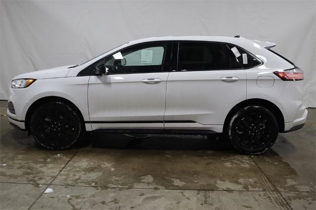 new 2024 Ford Edge car, priced at $29,354