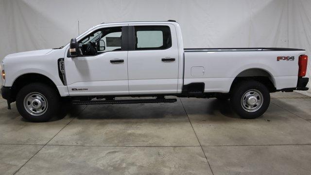 new 2024 Ford F-350 car, priced at $61,292