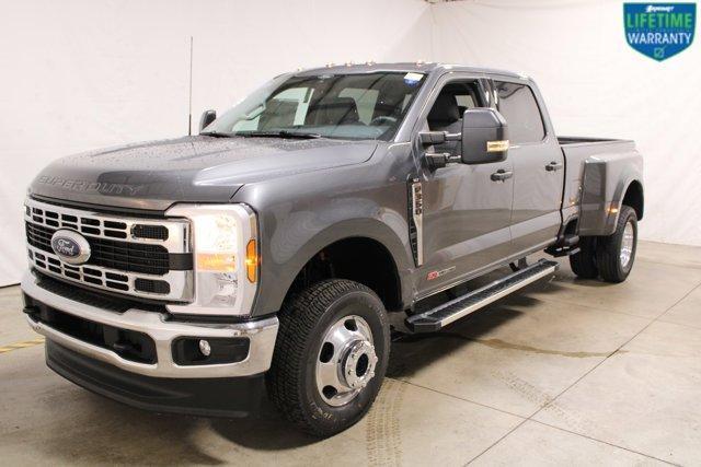 new 2025 Ford F-350 car, priced at $81,280