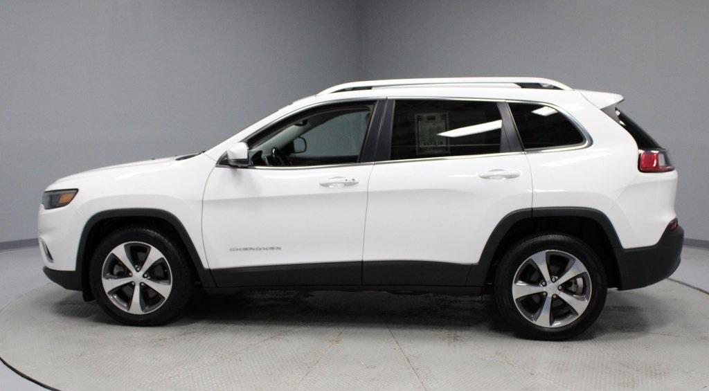 used 2020 Jeep Cherokee car, priced at $12,024