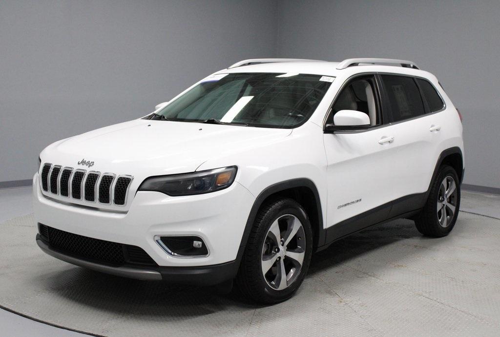 used 2020 Jeep Cherokee car, priced at $12,024