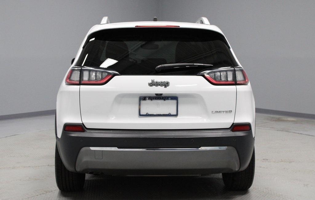 used 2020 Jeep Cherokee car, priced at $12,024