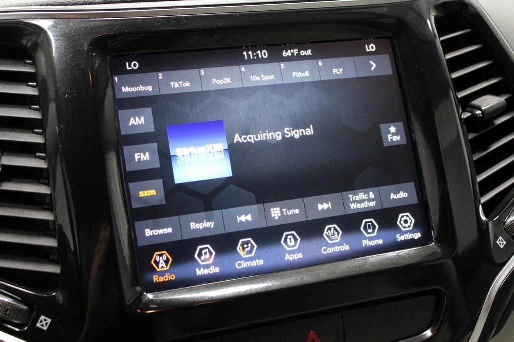 used 2020 Jeep Cherokee car, priced at $12,024