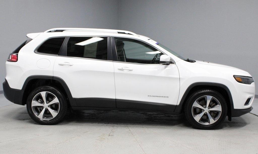 used 2020 Jeep Cherokee car, priced at $12,024