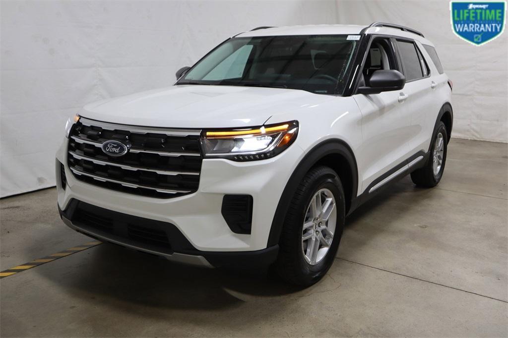 new 2025 Ford Explorer car, priced at $44,305