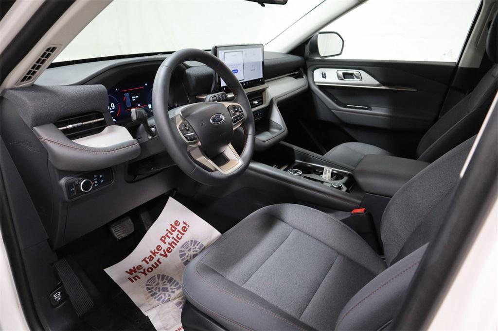 new 2025 Ford Explorer car, priced at $44,305
