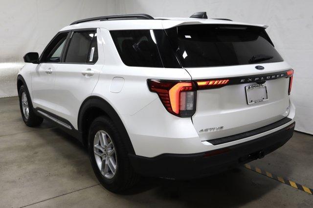 new 2025 Ford Explorer car, priced at $41,805