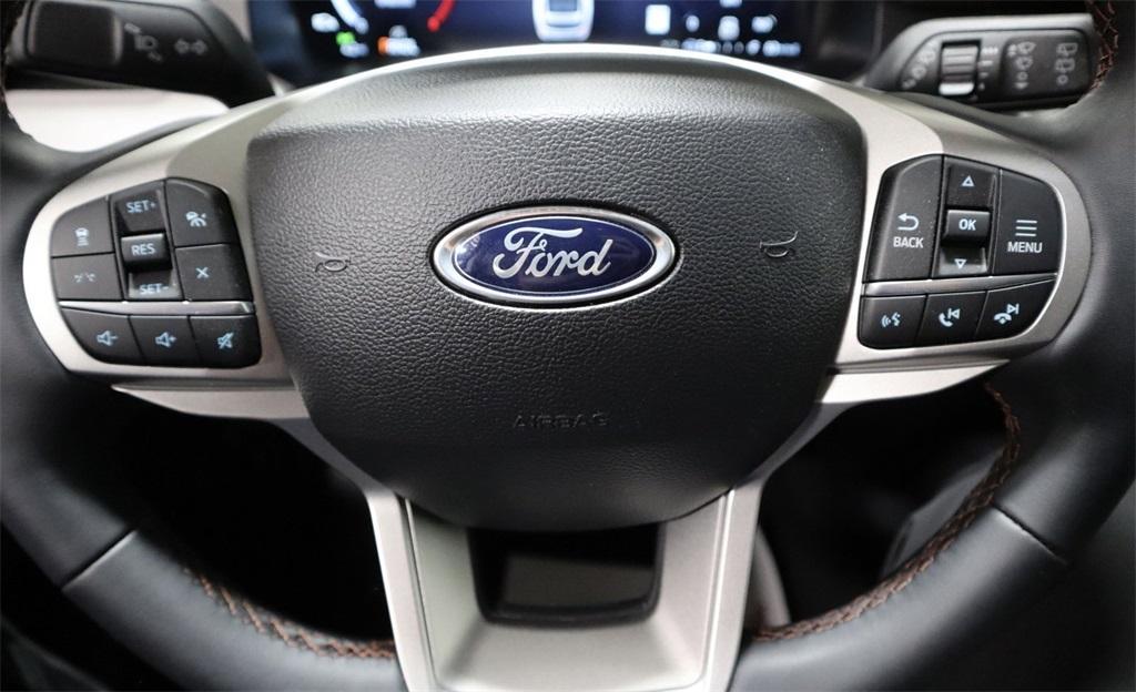 new 2025 Ford Explorer car, priced at $44,305