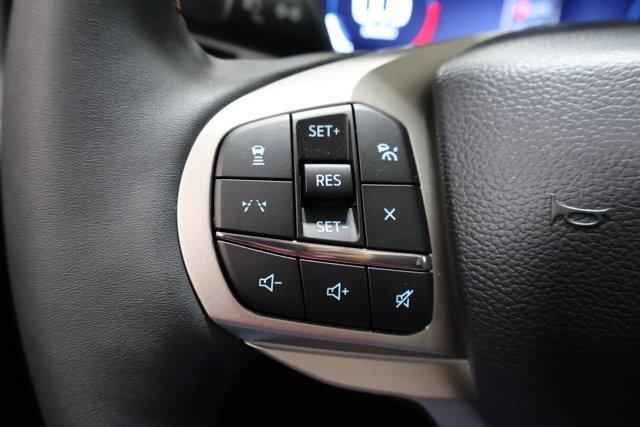 new 2025 Ford Explorer car, priced at $48,350
