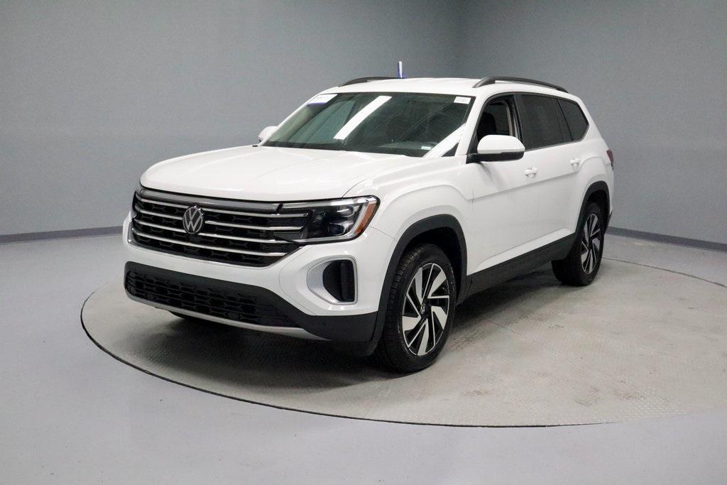 used 2024 Volkswagen Atlas car, priced at $33,832