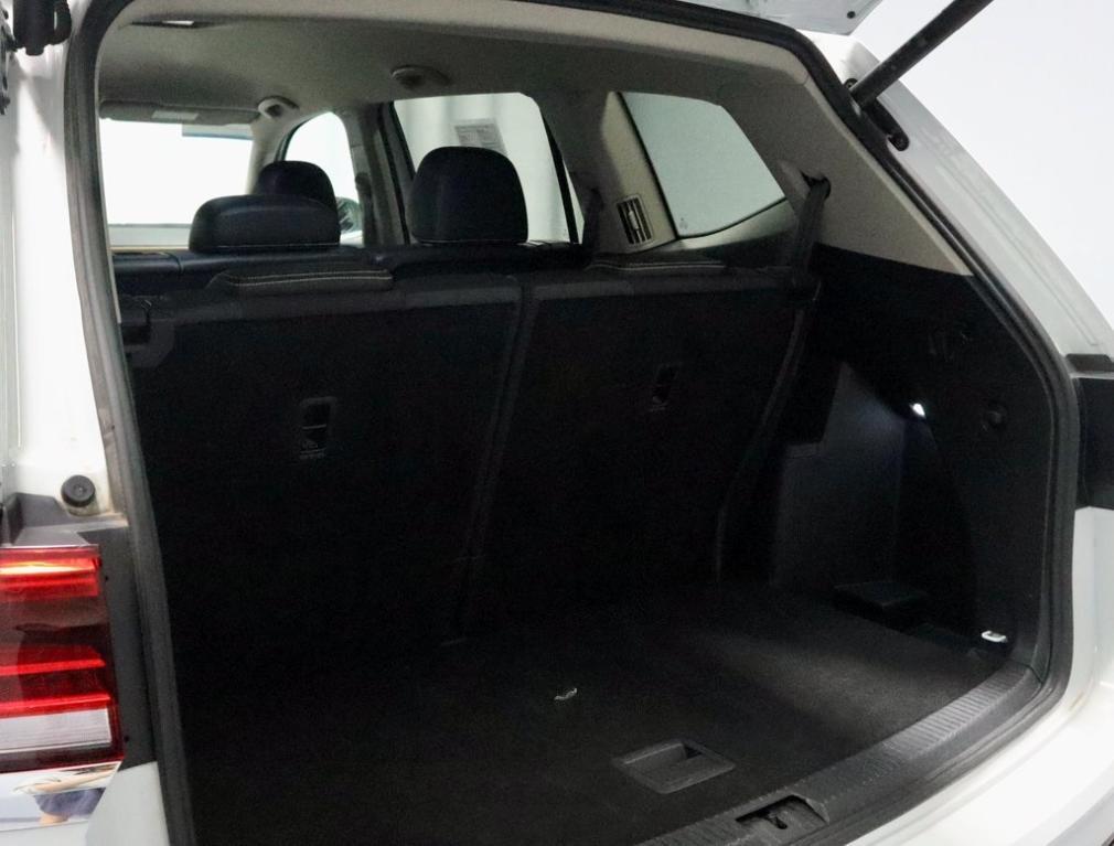used 2024 Volkswagen Atlas car, priced at $33,832