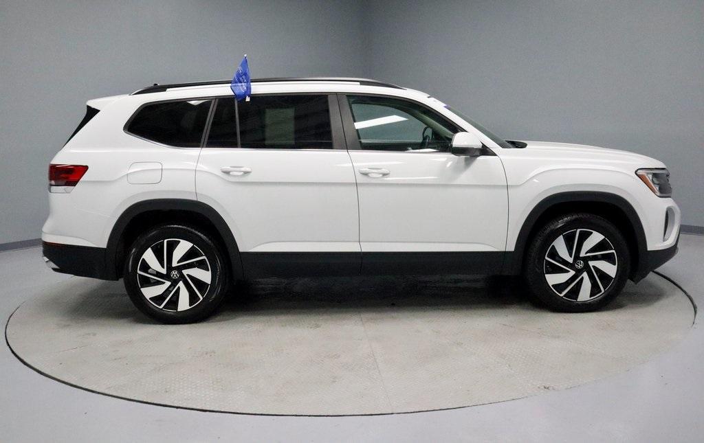 used 2024 Volkswagen Atlas car, priced at $33,832