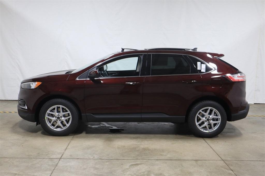 new 2024 Ford Edge car, priced at $44,275
