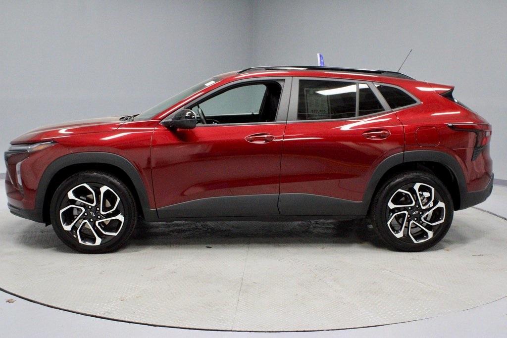 used 2024 Chevrolet Trax car, priced at $25,000