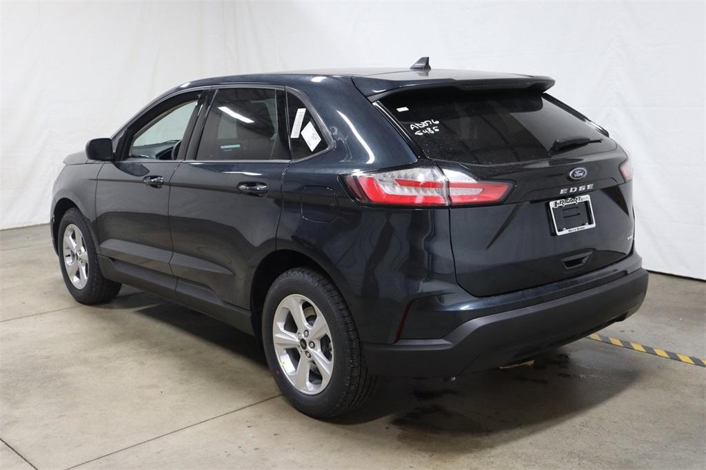 new 2024 Ford Edge car, priced at $39,155