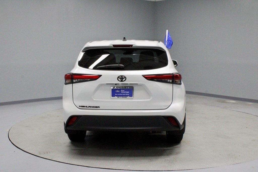 used 2023 Toyota Highlander car, priced at $31,609
