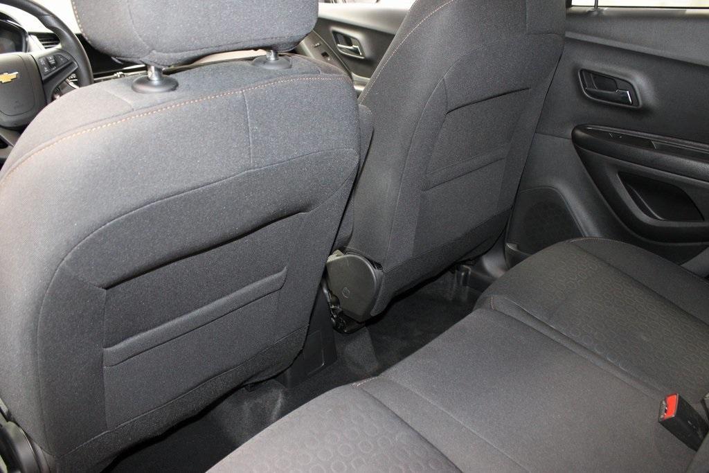 used 2022 Chevrolet Trax car, priced at $18,311