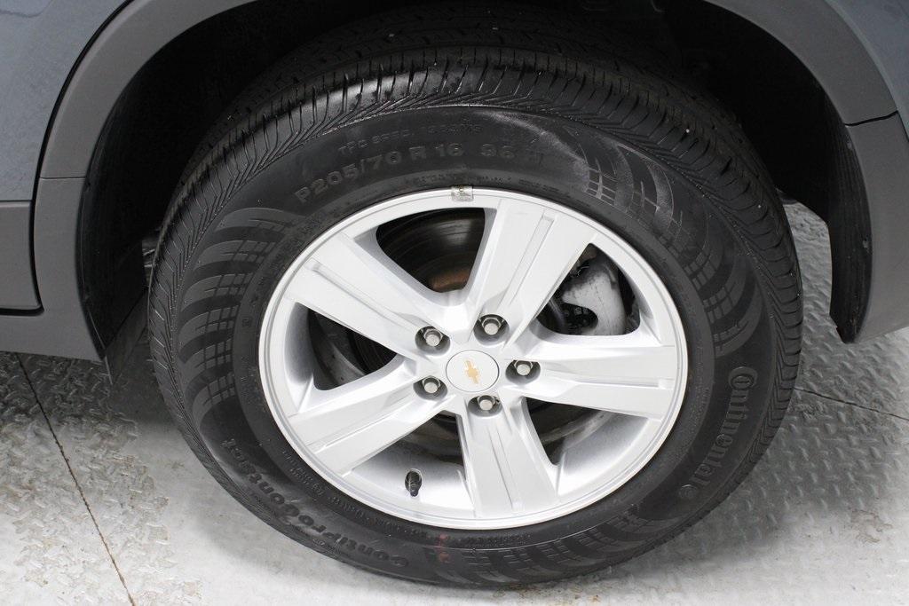 used 2022 Chevrolet Trax car, priced at $18,311