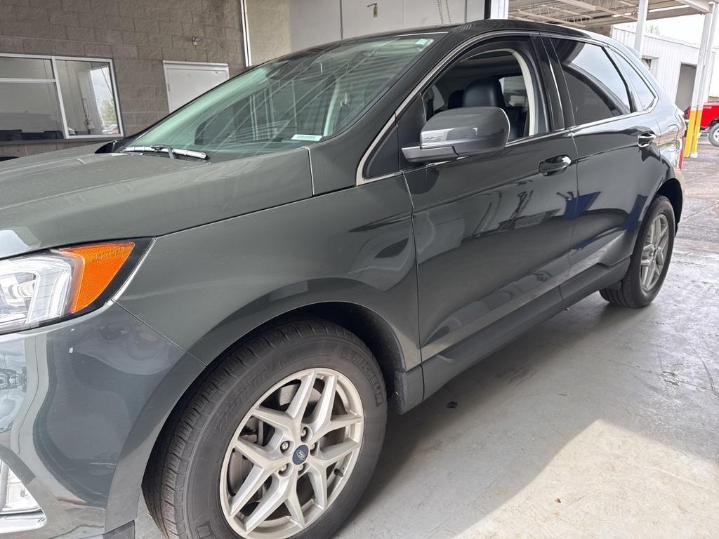 used 2022 Ford Edge car, priced at $22,942