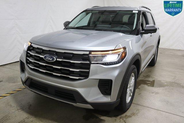 new 2025 Ford Explorer car, priced at $43,350