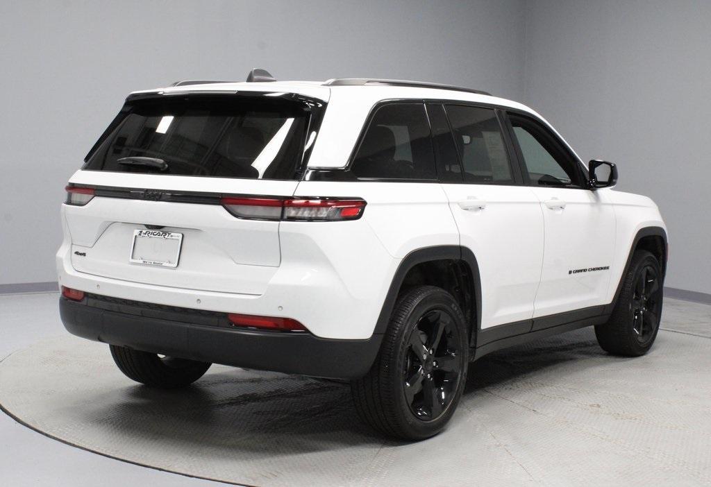 used 2023 Jeep Grand Cherokee car, priced at $30,275