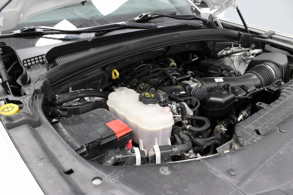 used 2023 Jeep Grand Cherokee car, priced at $30,275