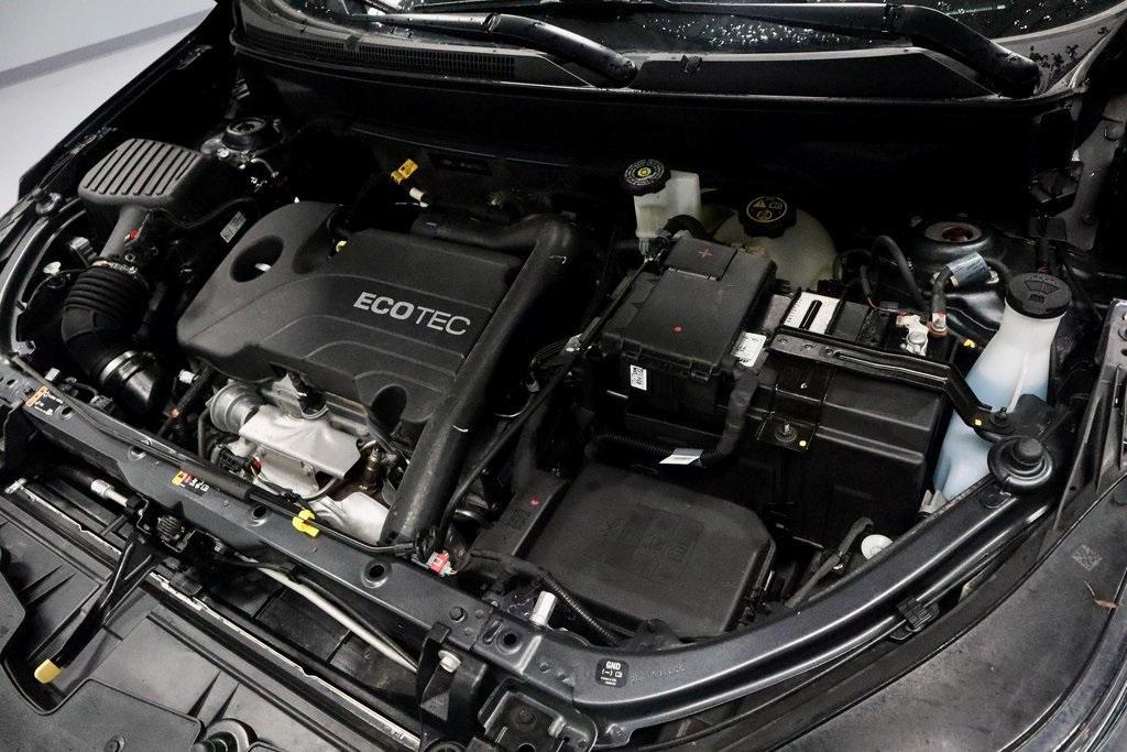 used 2022 Chevrolet Equinox car, priced at $22,644