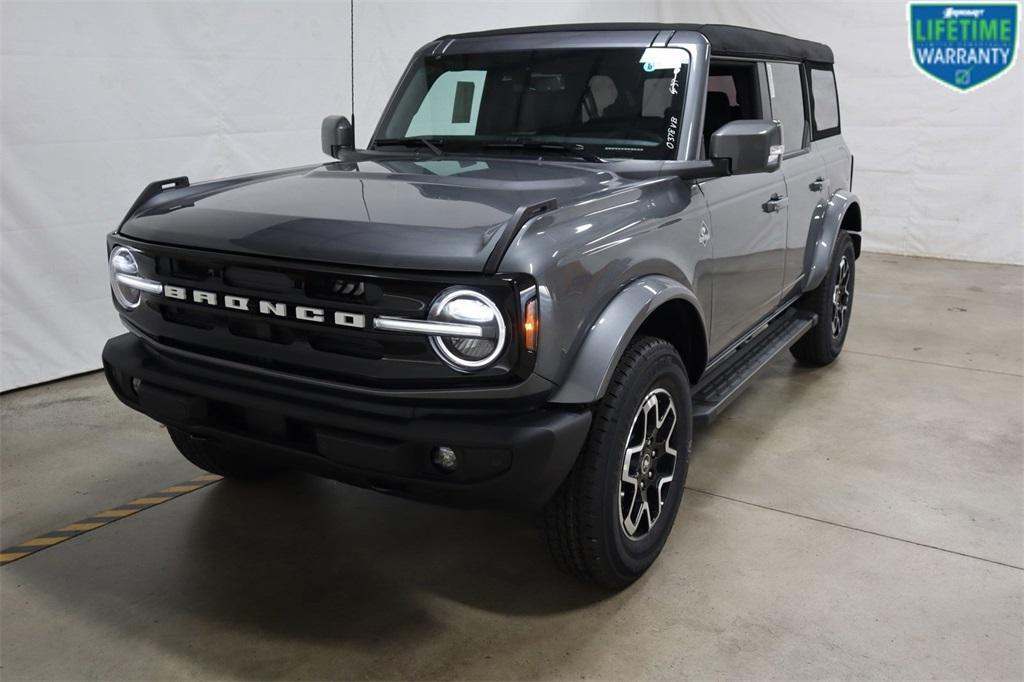 new 2024 Ford Bronco car, priced at $53,680