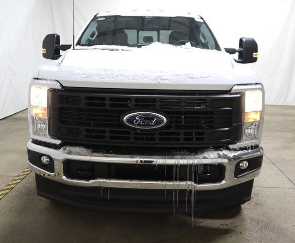 new 2025 Ford F-250 car, priced at $56,740