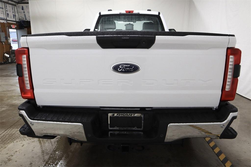 new 2024 Ford F-350 car, priced at $54,595