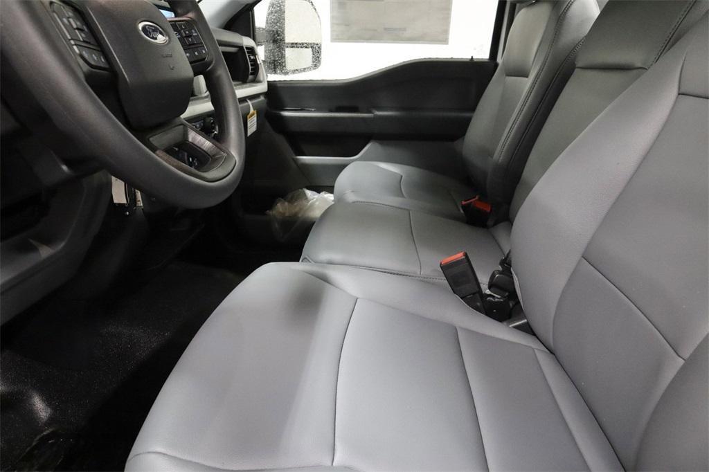 new 2024 Ford F-350 car, priced at $54,595