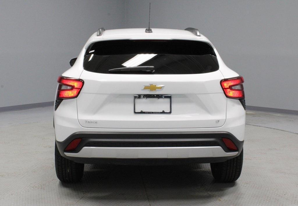 used 2024 Chevrolet Trax car, priced at $19,347