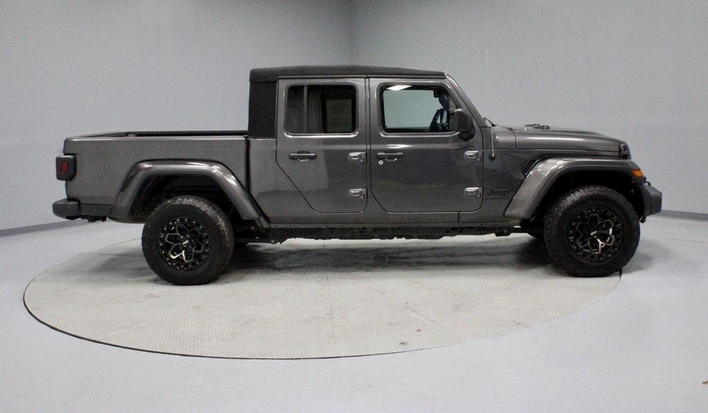 used 2022 Jeep Gladiator car, priced at $27,298