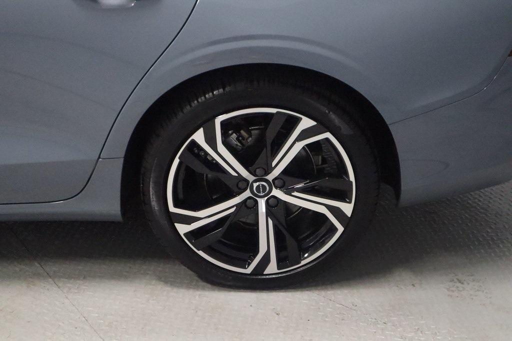 used 2024 Volvo S60 car, priced at $30,389