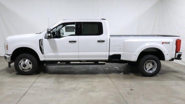 new 2025 Ford F-350 car, priced at $63,025