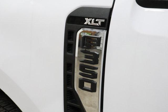 new 2025 Ford F-350 car, priced at $63,025