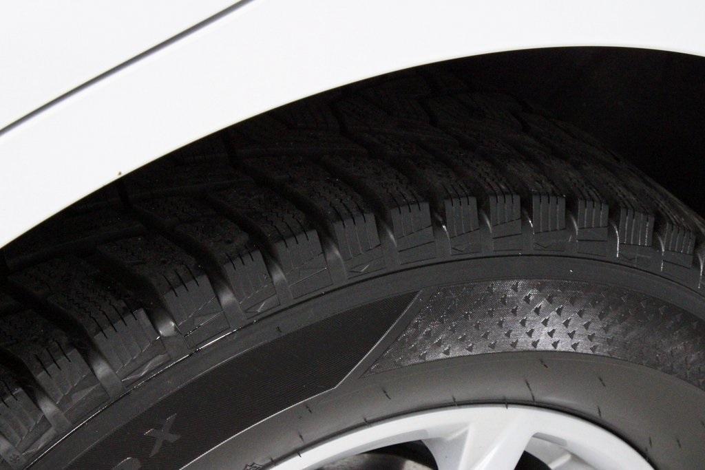 used 2023 Chevrolet Equinox car, priced at $22,306