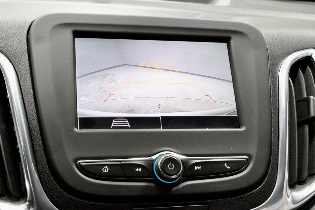used 2023 Chevrolet Equinox car, priced at $22,306