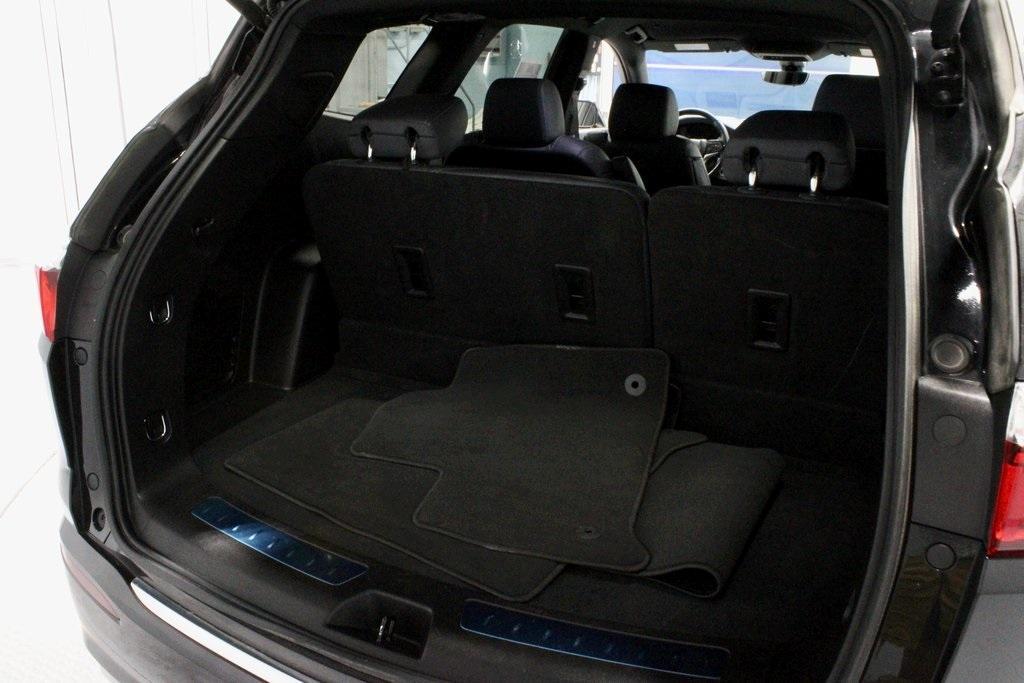 used 2024 Buick Enclave car, priced at $32,156
