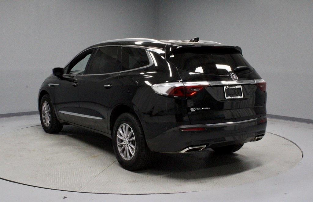 used 2024 Buick Enclave car, priced at $32,156